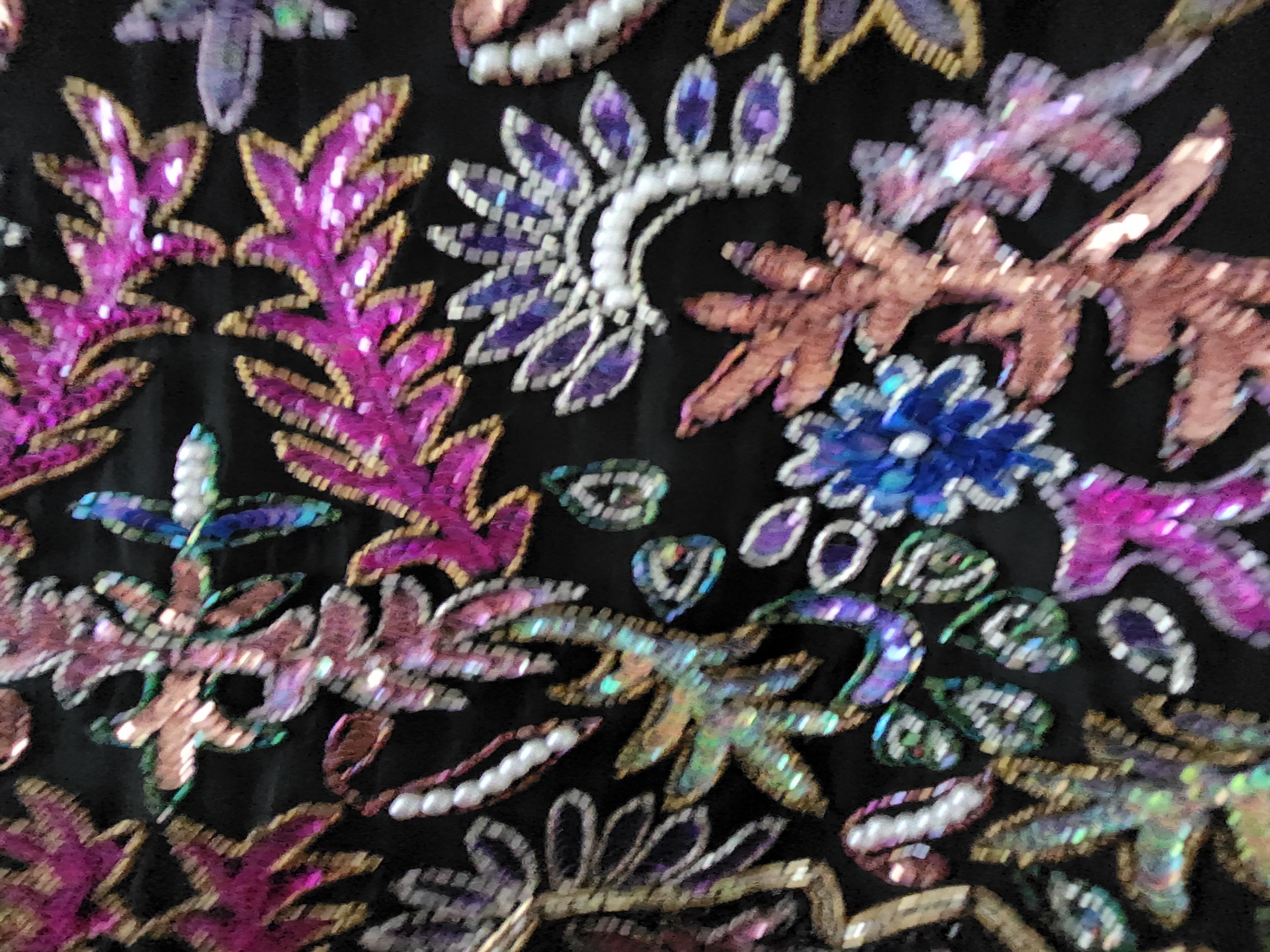 Black colorful floral sequin beaded vintage short sleeve shirt sz M