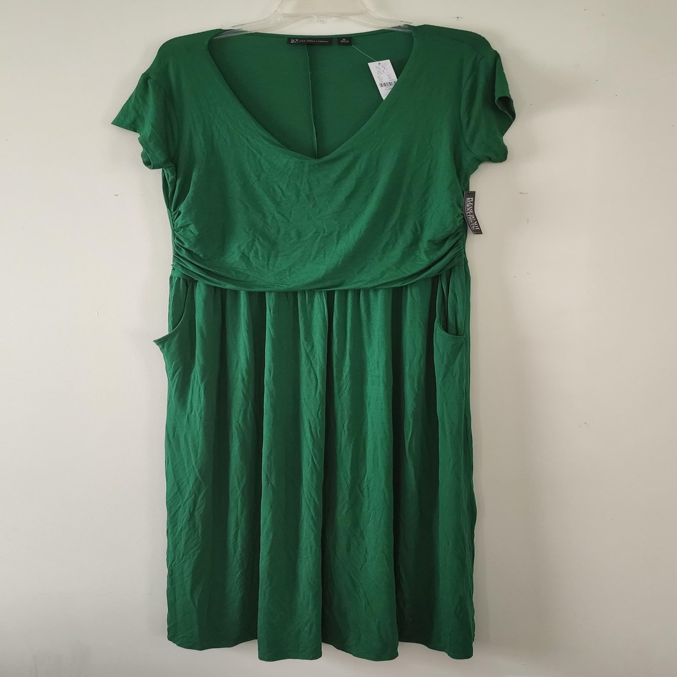 Kelly green maxi dress sz 16